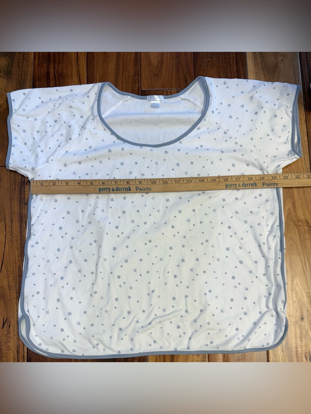 Lake Pima Short-Long Pajama Set in Snowflake Print sz XL - Picture 4 of 14